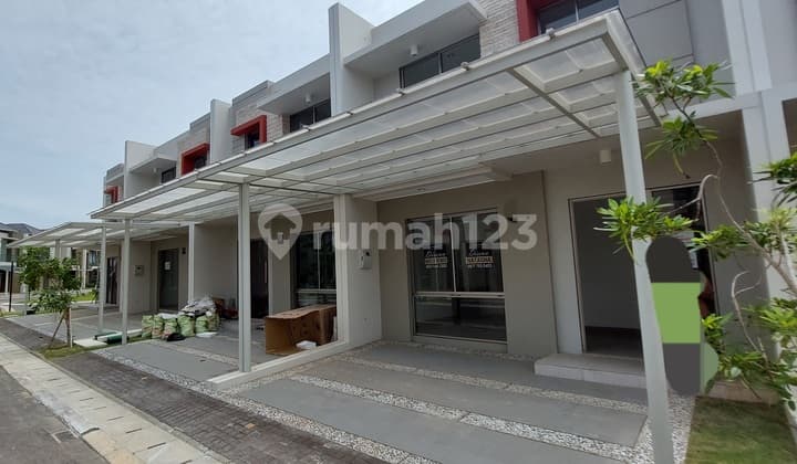 Sell Fast Pik2 House 6x10 Empty SHM