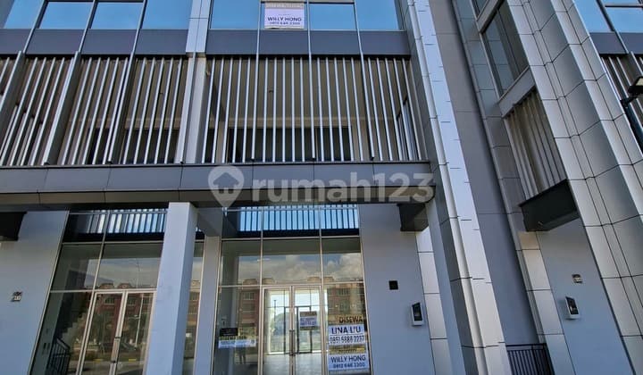 Rent Soho Marina Bay Pik2 8x21, Elevator Available