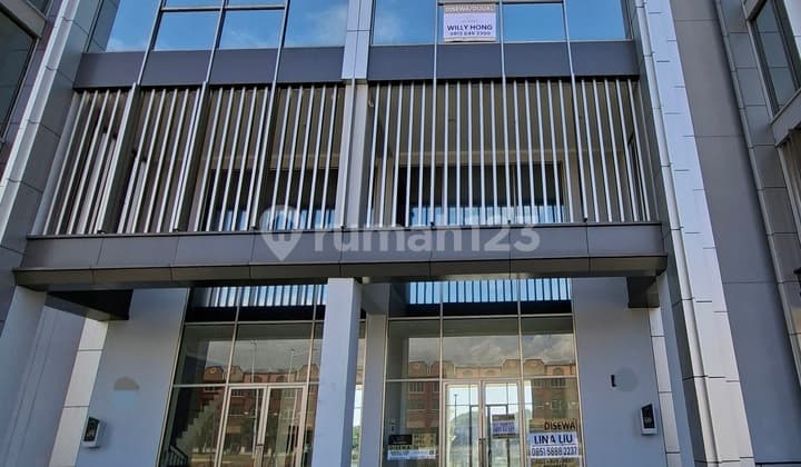 For Rent: Hollywood 6-Story Shop in Pik2 with Elevator