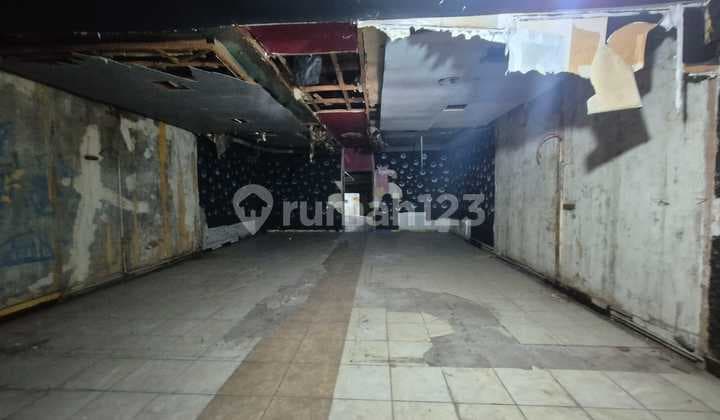 Ruang Usaha plus Workshop/Gudang di Sudirman Tengah