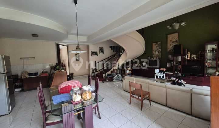 Rumah 2 Lantai Siap Huni di Baladewa Asri