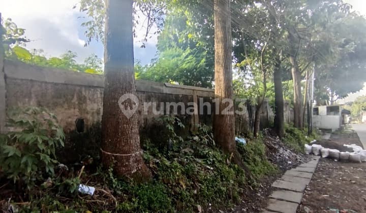 Land in a Strategic Location, Main Road Jayagiri Lembang