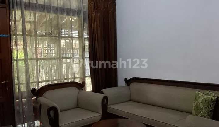 Rumah Kopo Permai Hook Cluster Nyaman dan Asri