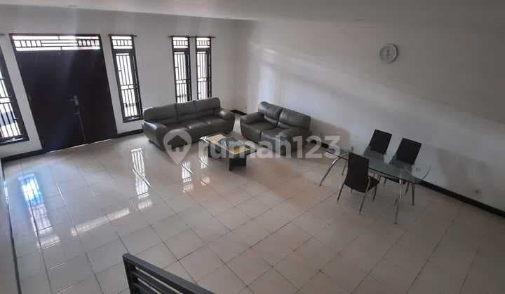 Rumah Bangunan Baru Cocok Untuk Usaha di Babakan Tarogong Bandung