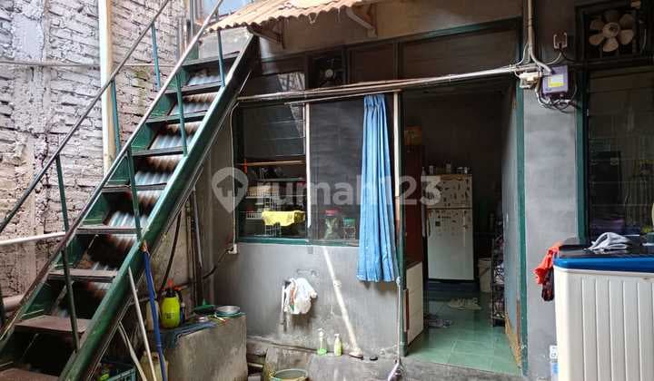 Ruang Usaha Mainroad di Soekarno Hatta Bandung