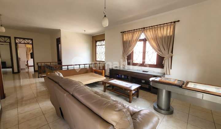 Jual Rumah apik & terawat Resor Dago Pakar, Full Furnished