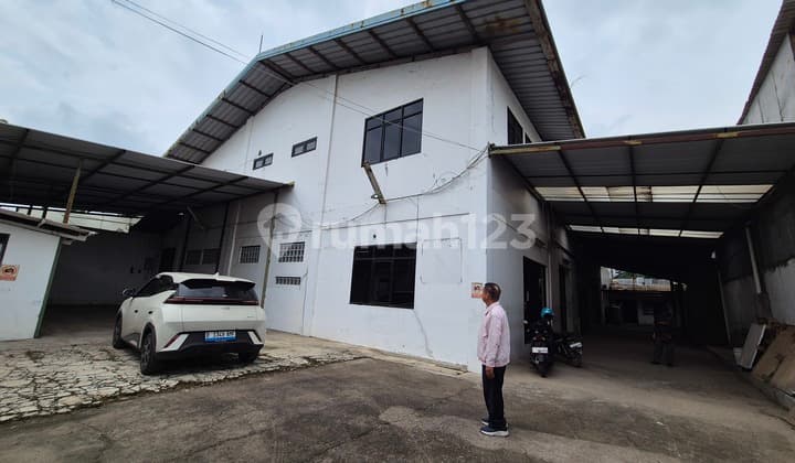 Disewakan Gudang Cibolerang