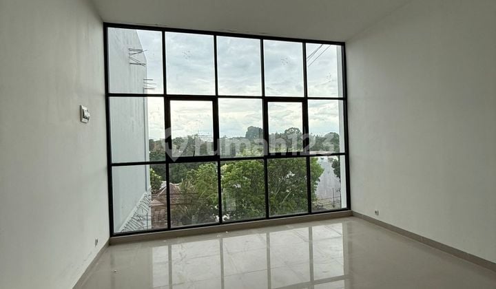 Ruko Baru 4 Lt Siap Pakai Mainroad Cihampelas, Bandung