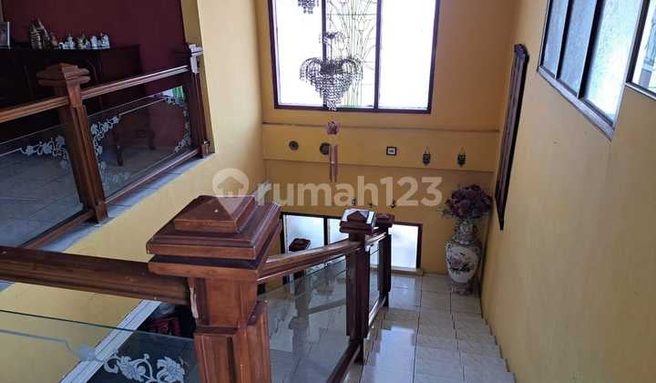 Rumah Hook Terawat, Siap Huni di Kopo Permai