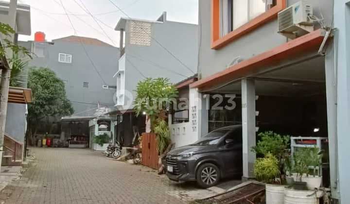 Dijual Cepat Rumah 3 Lantai 7 Kt Di Nirwana Residence Sariwangi.