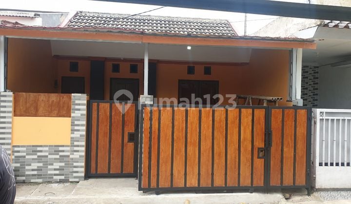 Dijual Rumah Di Perumahan D' Safir Residence Cibinong Shm Bagus