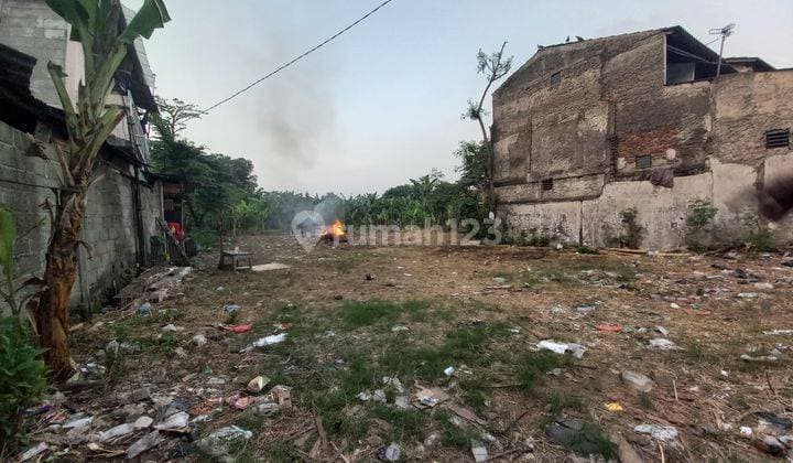 Tanah area komersil di jalan raya Pondok Bambu