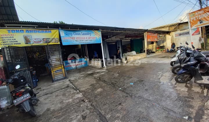 Land and Building for Sale, Suitable for Supermarket Development