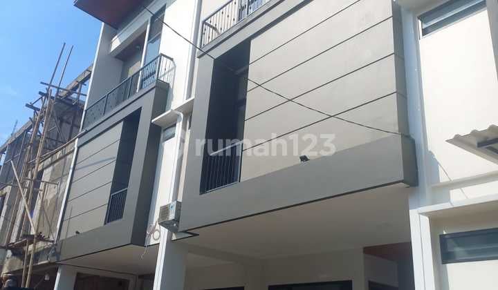 For Rent ******** Bagus Perdatam.pancoran Dekat Ke Kuningan Silahkan Disurvey