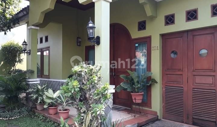 Dijual Rumah mewah harga muraah di Condet tidak banjir jual cepat