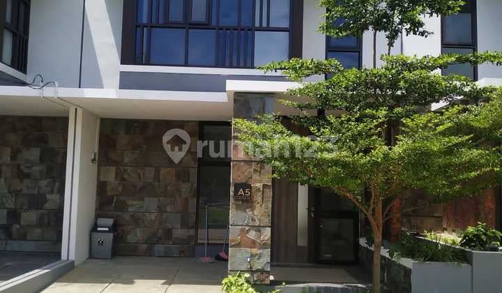 Dijual rumah sangat cantik baru bangunannya tidak pernah ditempati rumah konsep modern minimalist muraaah di bekasi pekayon
