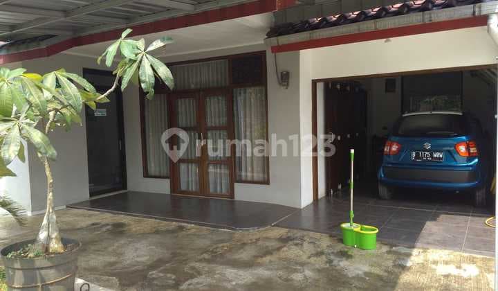 Dijual rumah di dalam perumahan dekat universitas muhamadiyah pamulang murah dan nyaman bagus sekali