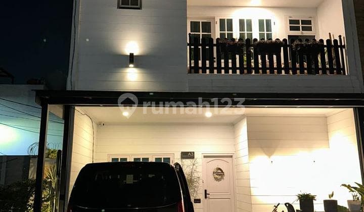 Rumah di samaya Bintaro sektor 9 dijual sangat murah rumah mewah dalam cluster aman nyaman dan harga nego