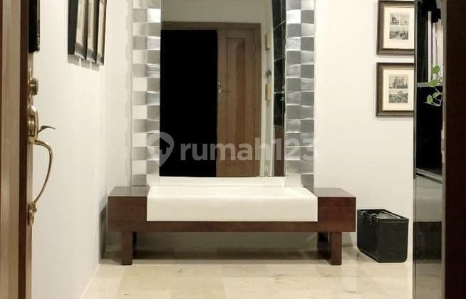 Dijual satu unit apartement kemang jaya full furnish sangat mewah bagus harga nego ya sertifikat hak milik jakarta selatan