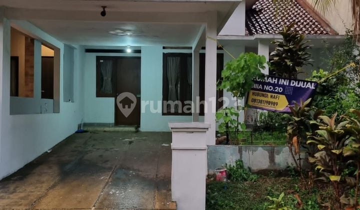 Dijual Rumah dalam kompleks perumahan telaga golf sawangan depok murah sekali