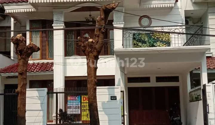 For Rent Rumah Bagus di Pondok.indah Lokasi.premium
