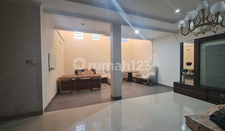 Reposisi Jarang Ada Rumah Minimalis Di Singgasana Pradana