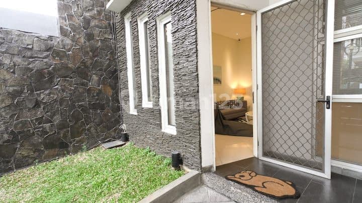 Rumah Bagus 2 Lantai Full Furnish Muara Karang Dekat Pik Jakarta Utara