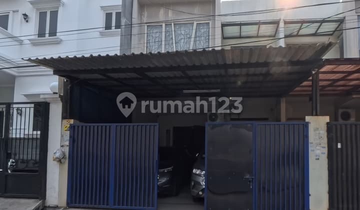 Rumah Bagus Siap Huni Di Duri Kepa