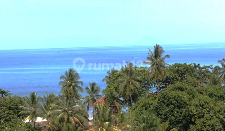 Carita Beach - Projek Hotel Terhenti - Lokasi Sangat Prima - Pantai 3,000 sqmtr plus lahan bukit 7,9 hektar - Pantai & Bukit satu bagian terpisah jalan raya.