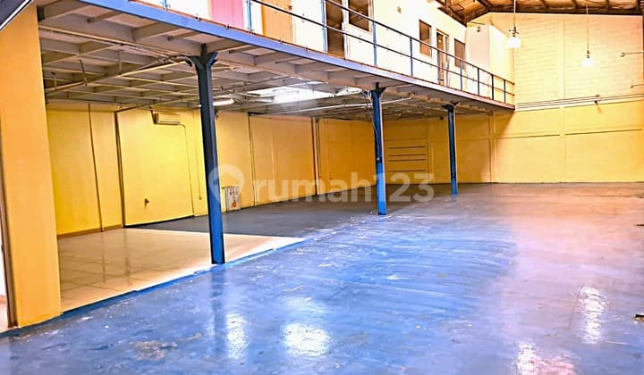 Ruang Usaha & Gudang & Kantor - Effisien & Effektif - 2 Lantai - BSD Taman Tekno - Siap Pakai - Bebas Banjir - Glasswool Roofing ( Tahan Panas )