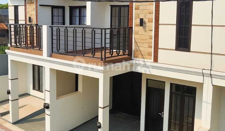 Rumah Mewah Gaya Bali Siap Huni 2 Lantai Baru Shm