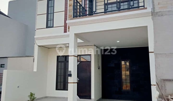 Cluster Baru Rumah Siap Huni Cantik 2 Lantai