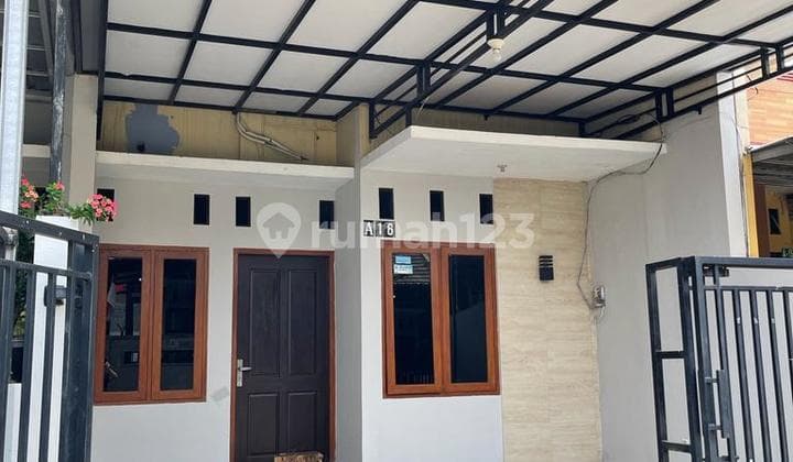 RUMAH DI KLIPANG PESONA ASRI
