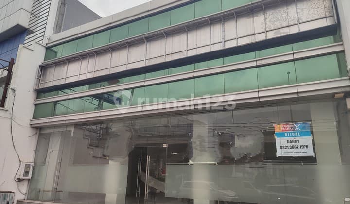 Tempat Usaha Di Siliwangi Raya