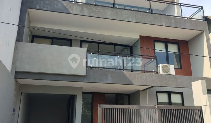Rumah Bagus Minimalis Modern Di Bukit Sari