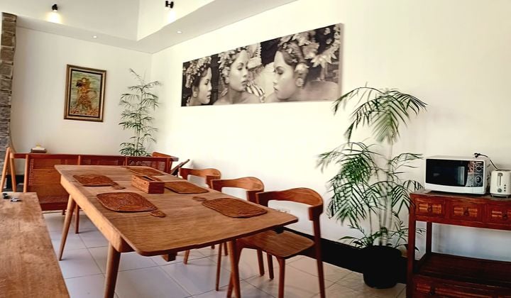 2 BR FULLY FURNISHED VILLA YEARLY RENTAL IN TAMAN SARI KEROBOKAN BALI