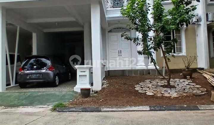 For Rent: Oakwood House, Lippo Cikarang, Bekasi Regency