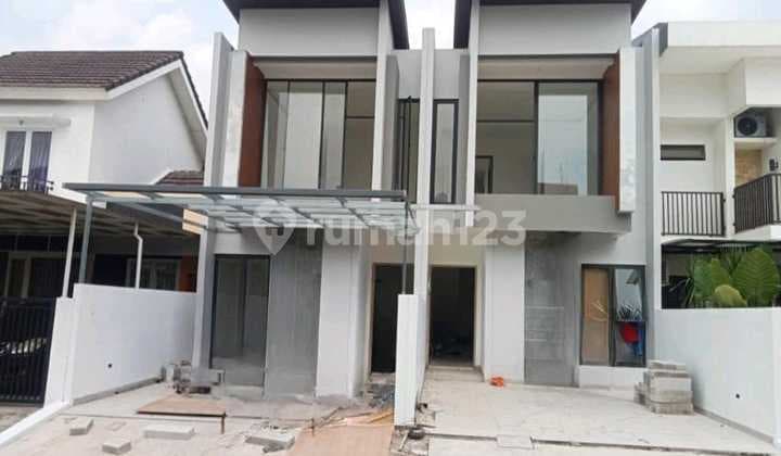 Dijual rumah cantik 2 lt di cluster Clematis,Metland Puri,Jakarta Barat