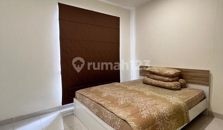 Dijual rumah cantik 2 lt di cluster Martinez, Gading Serpong ( Az )