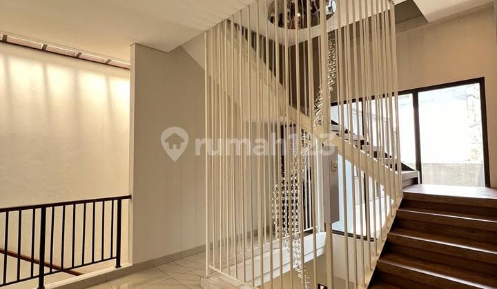 For Sale Nice House in Prestigia Cluster, Eminent Bsd City