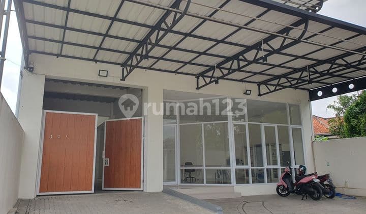 Gudang Ex Pabrik Dijalan Raya Soreang Bandung Akses Dekat Tol