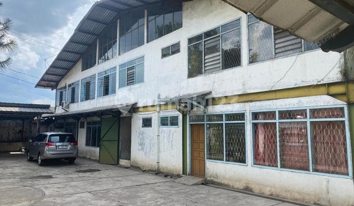 Pabrik Dijalan Raya Rancaekek Majalaya Bandung Dekat Tol Cileunyi