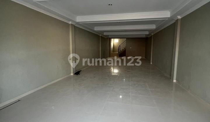Ruko Strategis di jalan raya kopo siap huni dekat Rs Immanuel