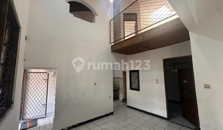 Rumah di Taman Cibaduyut Indah TCI siap huni dekat ke mekar wangi