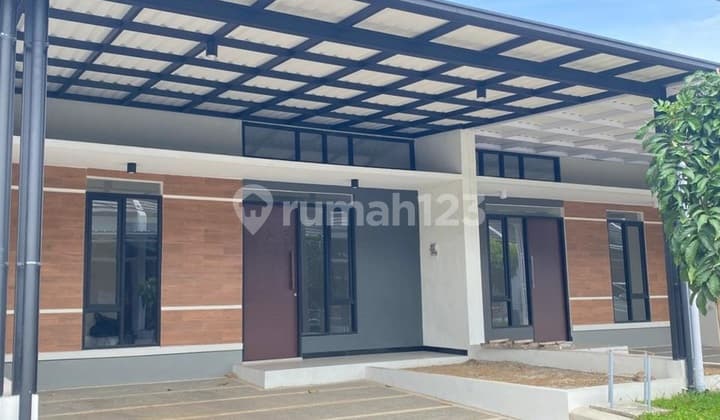 House in Taman Kopo Indah Bandung Ready to Occupy, Close Access to Borma TKI