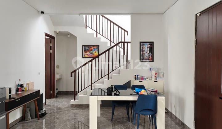 Dijual Rumah Full Furnished Prestigia Eminent, BSD