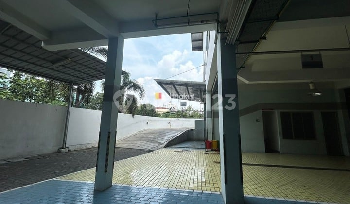 Strategic Business Space on Jl. Danau Sunter Utara, North Jakarta Strategic Business Space on Jl. Danau Sunter Utara, North Jakarta