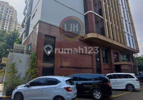 For Sale: 7-story office building, area 700++ in Kebayoran Baru, South Jakarta