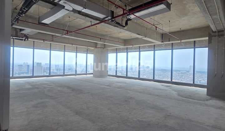 Office Space Gandeng Disewakan di Menara Jakarta Tower Fortune Lantai 26 Kemayoran