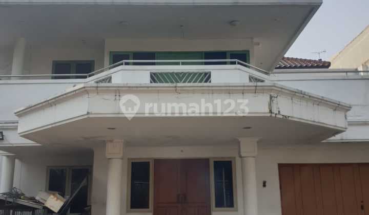 Rumah Jual Danau Sunter Selatan siap huni atau siap untuk usaha, Sunter, jakarta utara